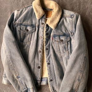 Shearling Levis boyfriend Jacket